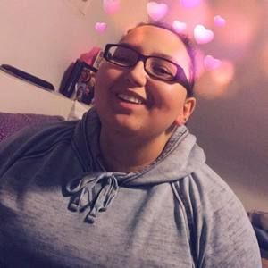 Meet your Posher, Akasha